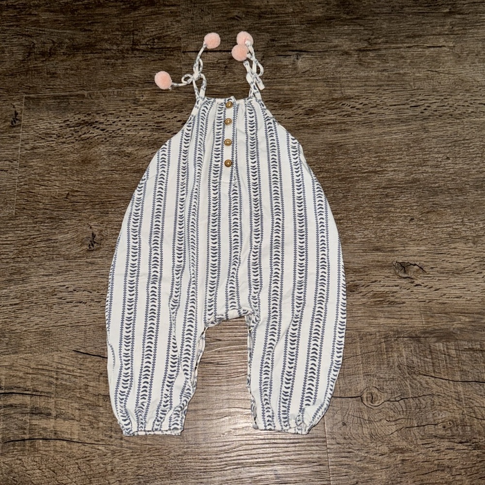Jessica Simpson romper - Picture 3 of 4